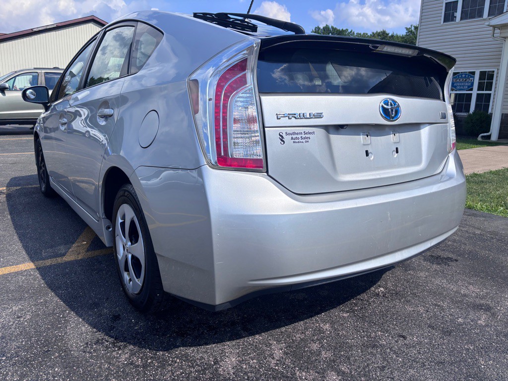 2014 Toyota Prius Image 8