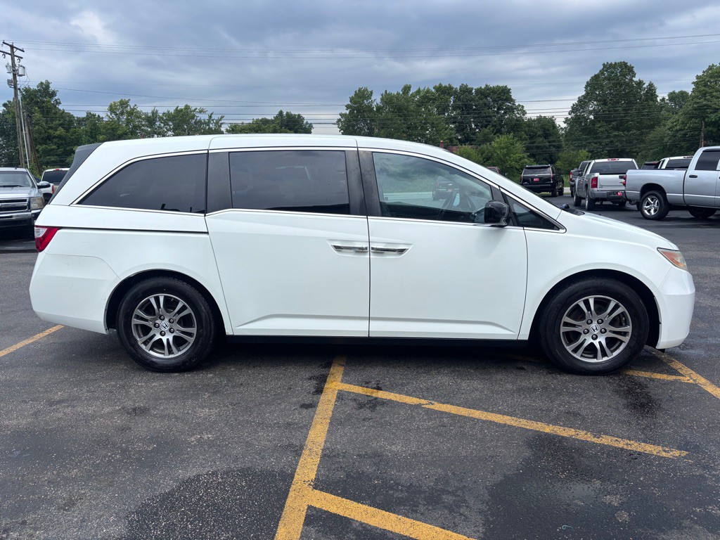2013 Honda Odyssey Image 5