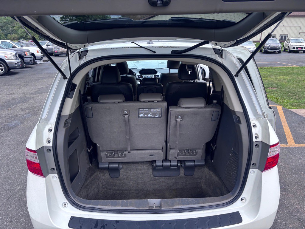 2013 Honda Odyssey Image 13