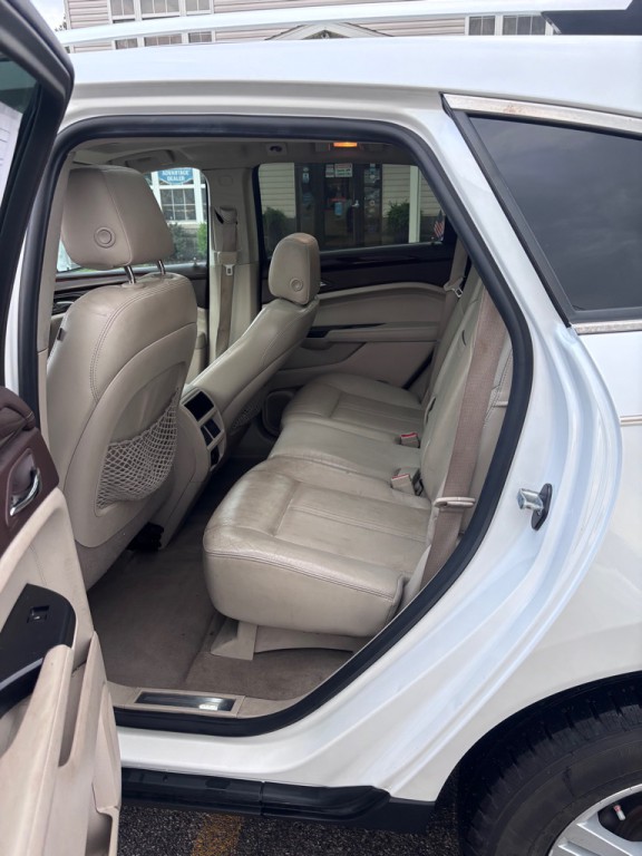 2013 Cadillac SRX Image 10