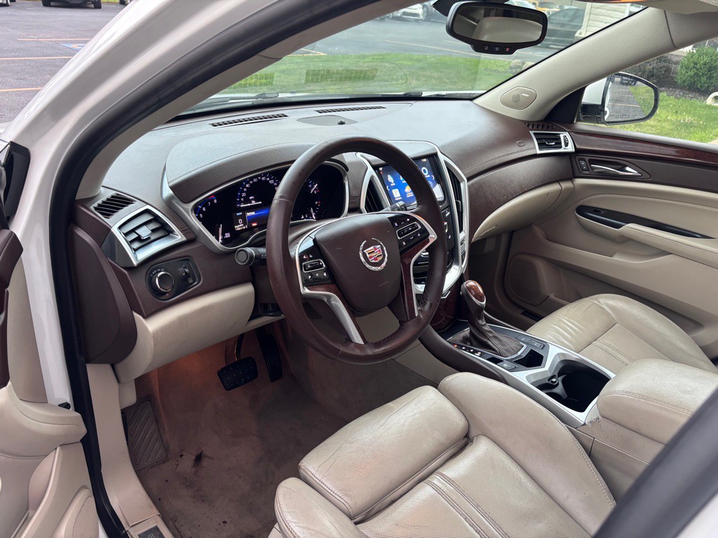 2013 Cadillac SRX Image 14
