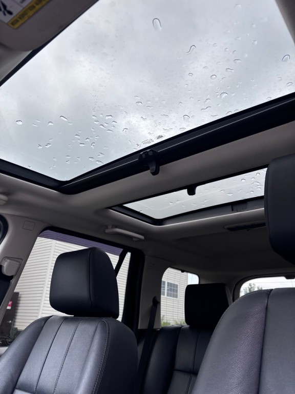 2013 Land Rover LR2 Image 14