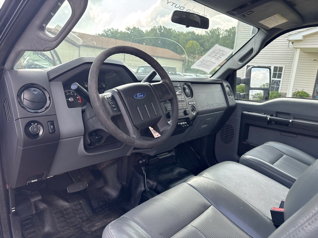 2015 Ford F-350 Image 9