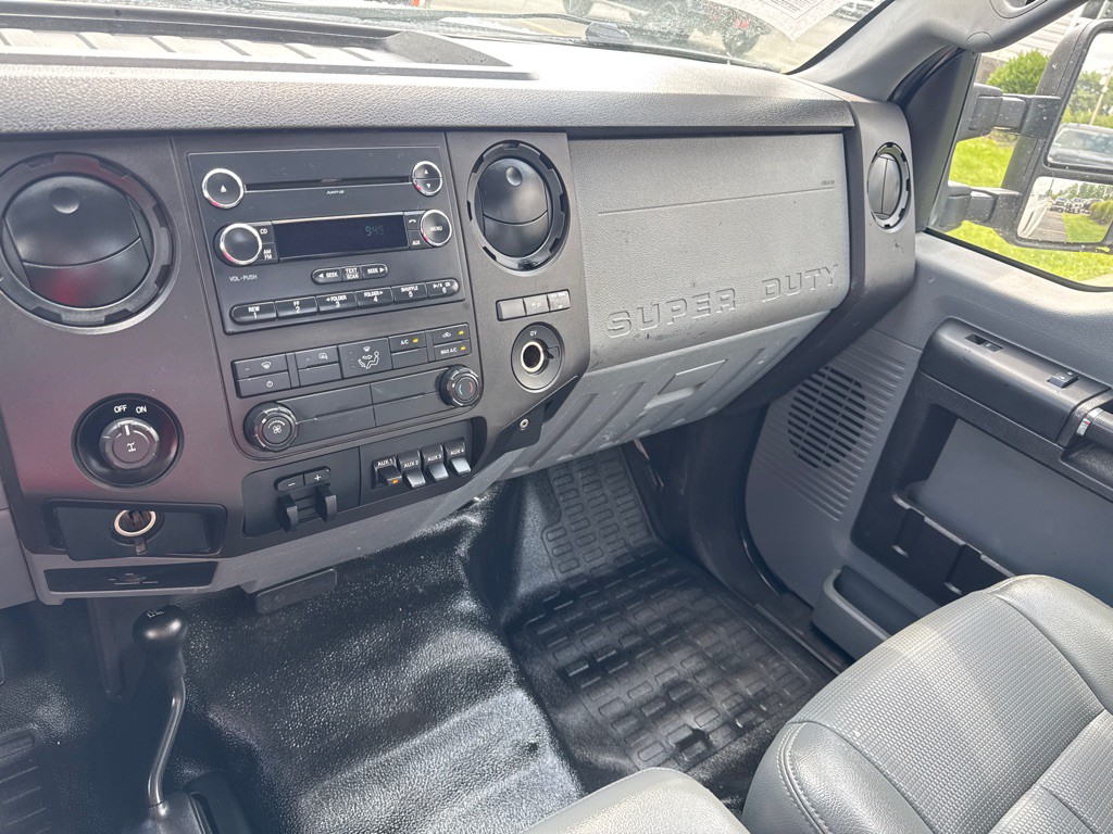 2015 Ford F-350 Image 10