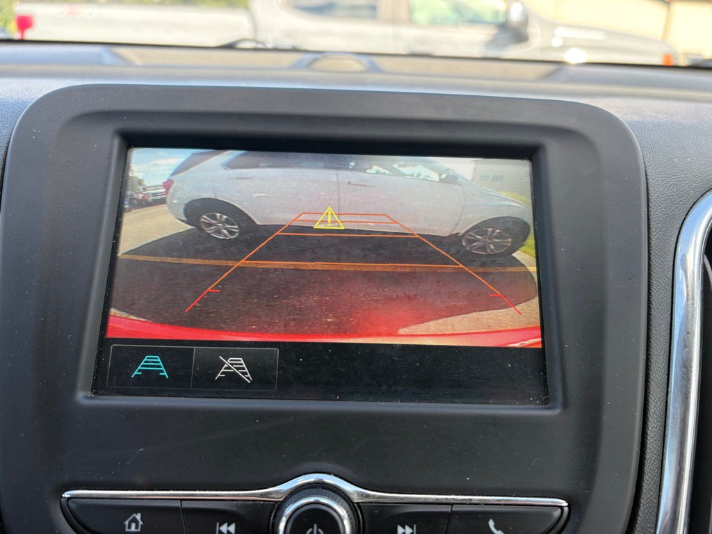 2018 Chevrolet Equinox Image 16