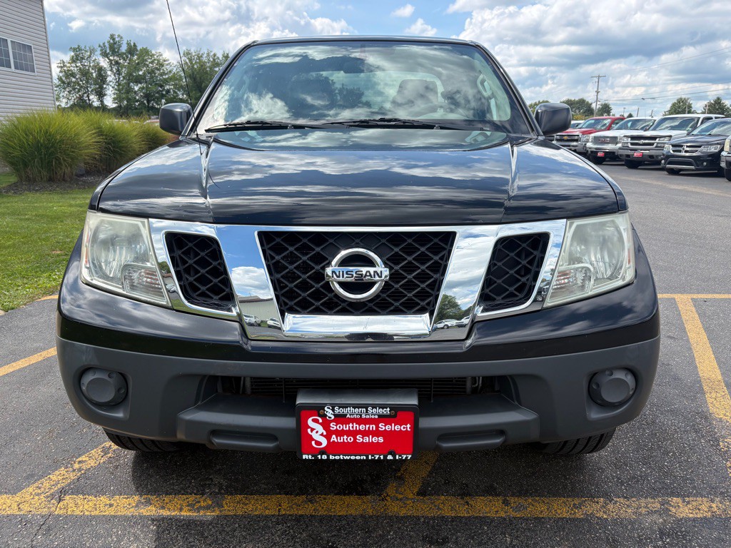 2012 Nissan Frontier Image 3