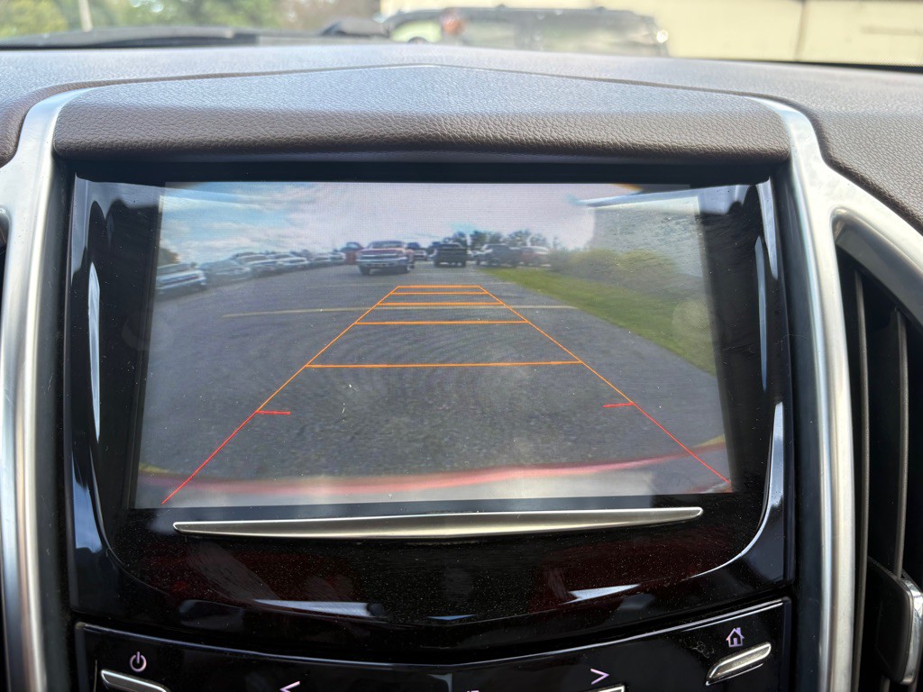 2014 Cadillac SRX Image 16