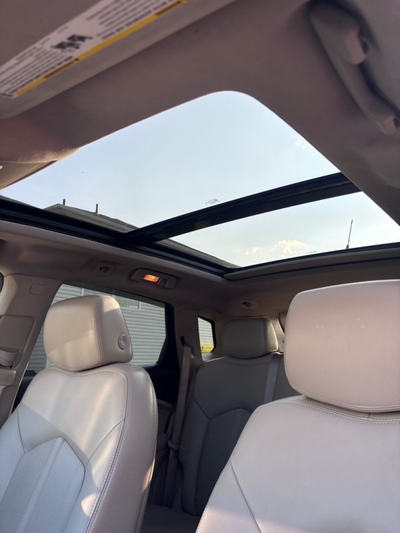 2012 Cadillac SRX Image 17