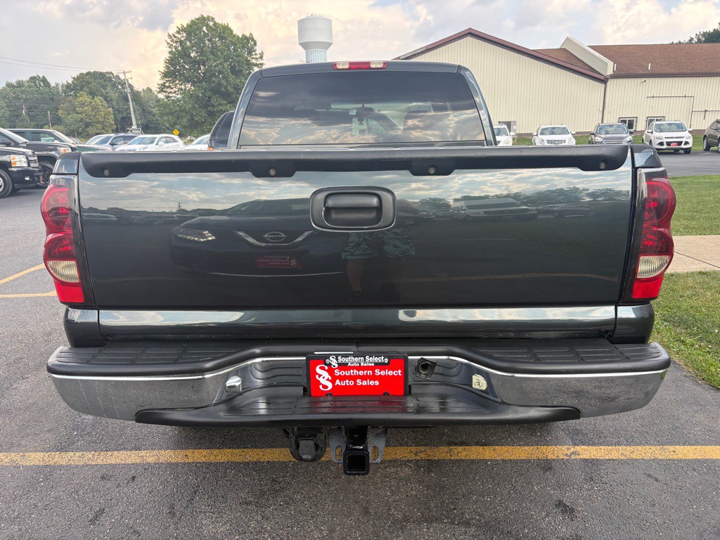 2004 Chevrolet Silverado 1500 Image 7