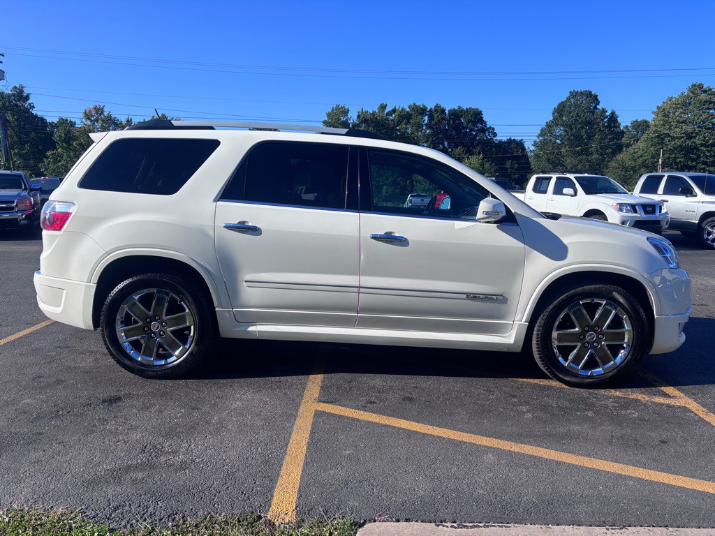 2012 GMC Acadia Image 5