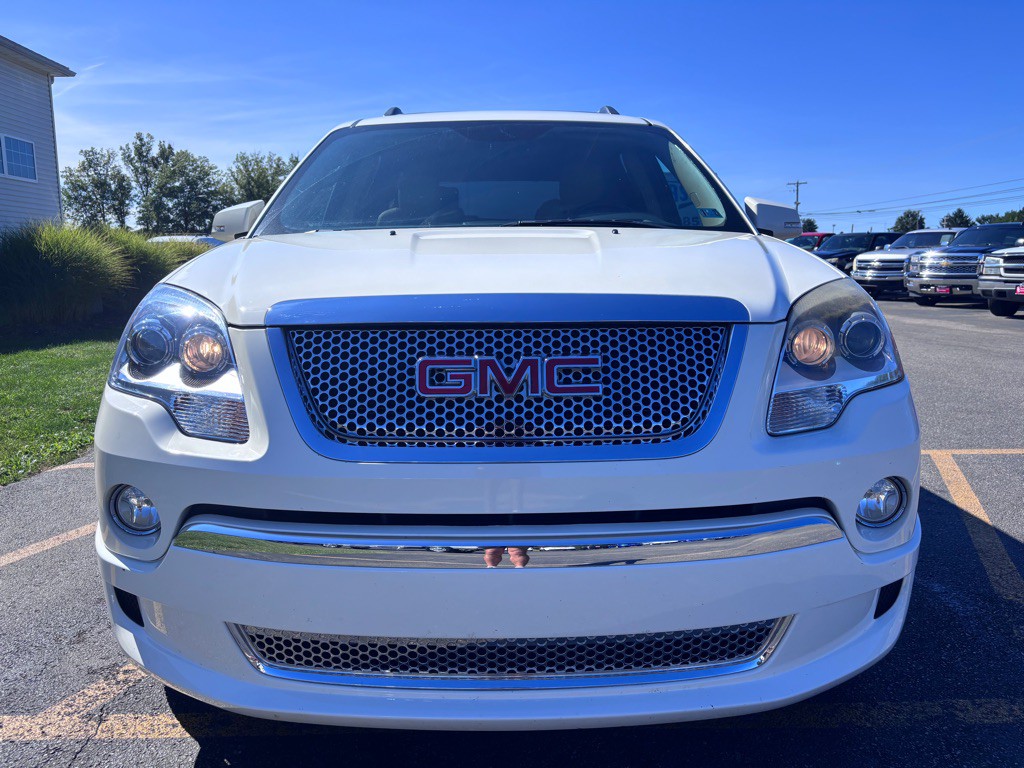 2012 GMC Acadia Image 24