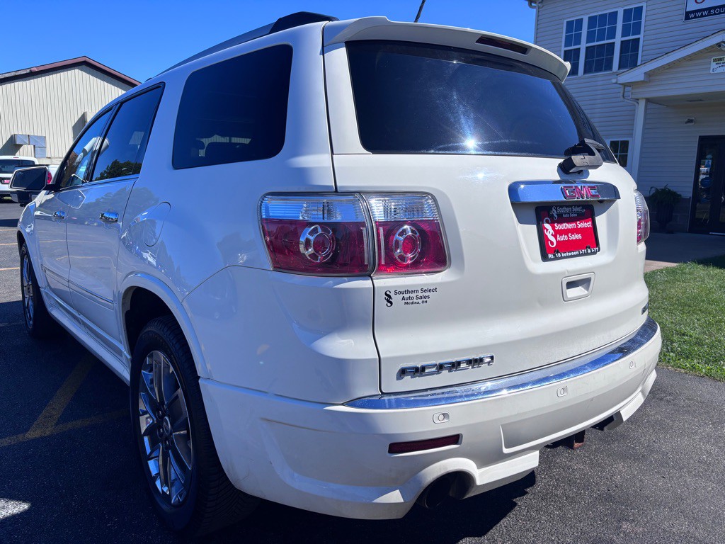 2012 GMC Acadia Image 29