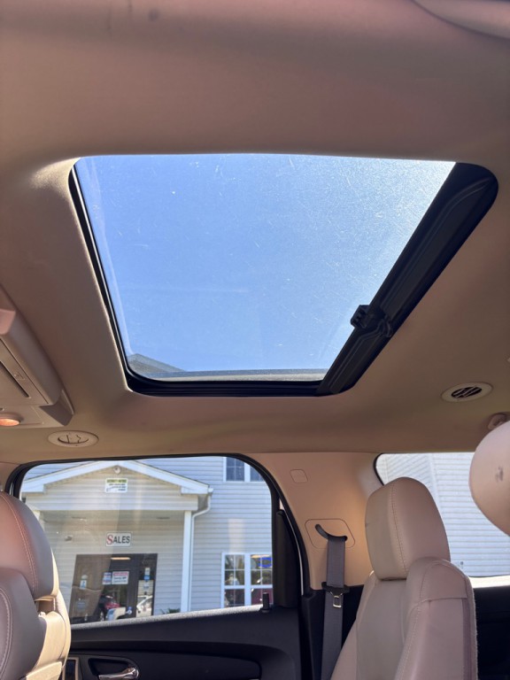 2012 GMC Acadia Image 42