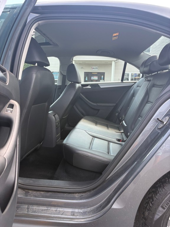 2014 Volkswagen Jetta Image 10