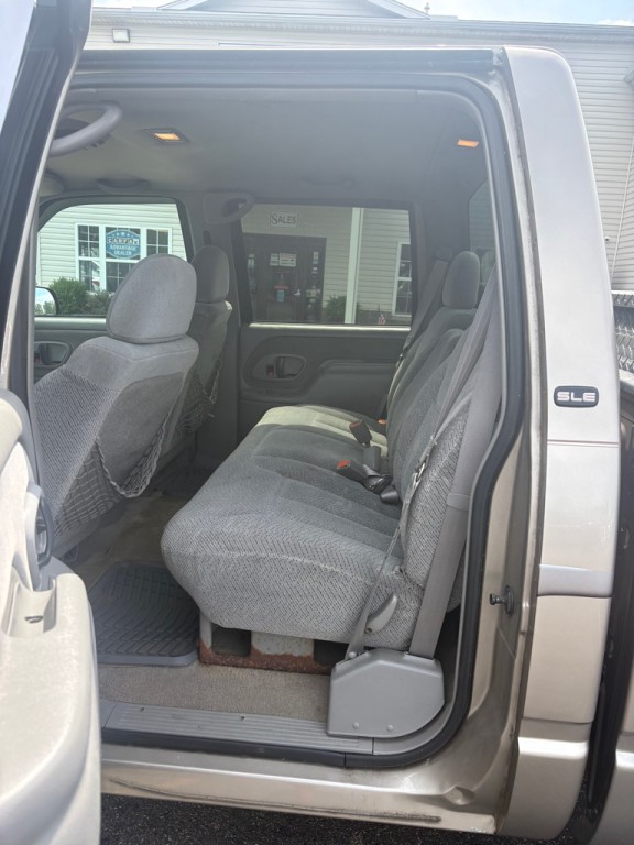 2000 GMC Sierra Image 10