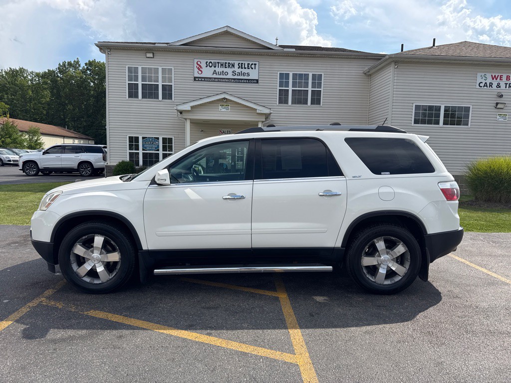 2011 GMC Acadia Image 1