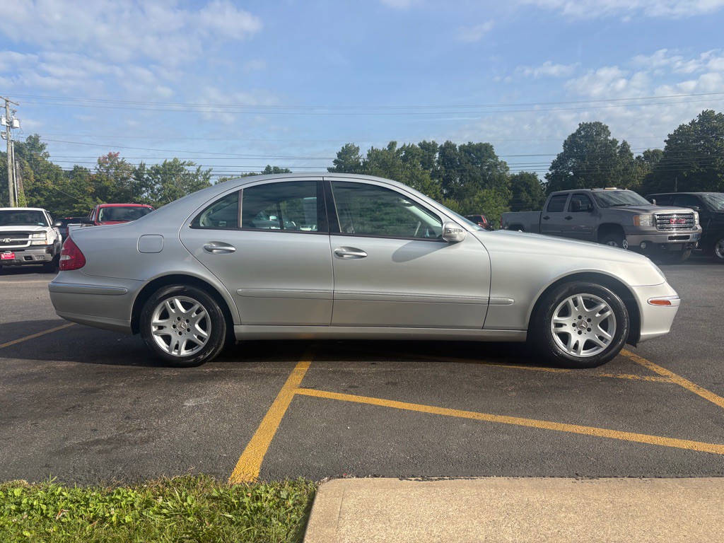 2003 Mercedes-Benz E-Class Image 5