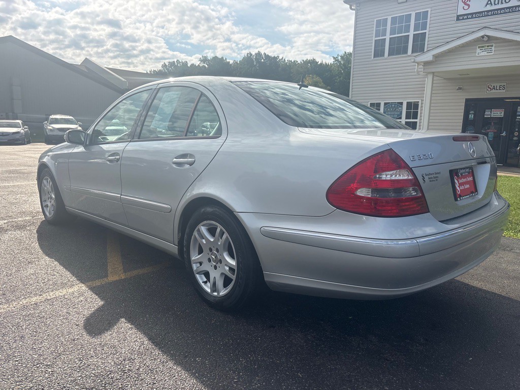 2003 Mercedes-Benz E-Class Image 8
