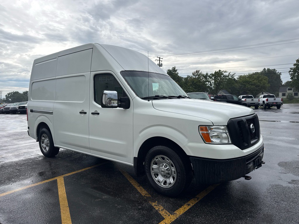 2015 Nissan NV Image 4
