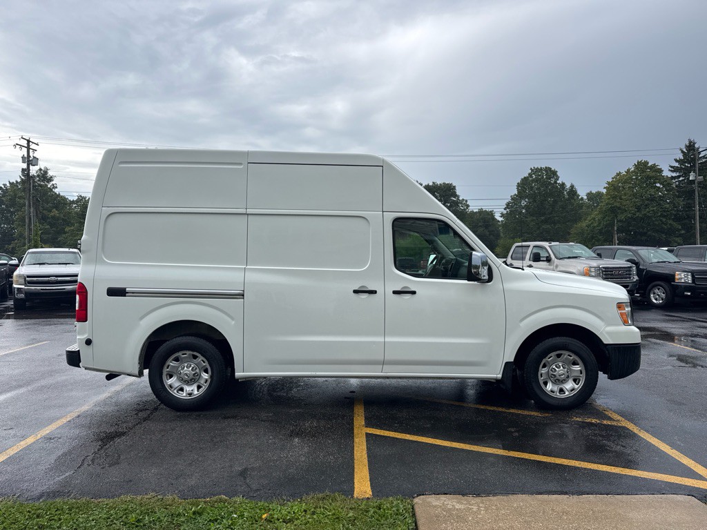 2015 Nissan NV Image 5