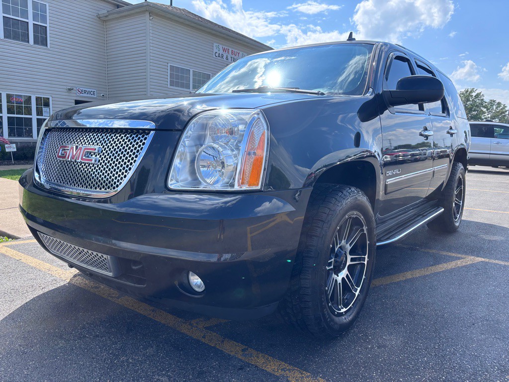 2013 GMC Yukon Image 2