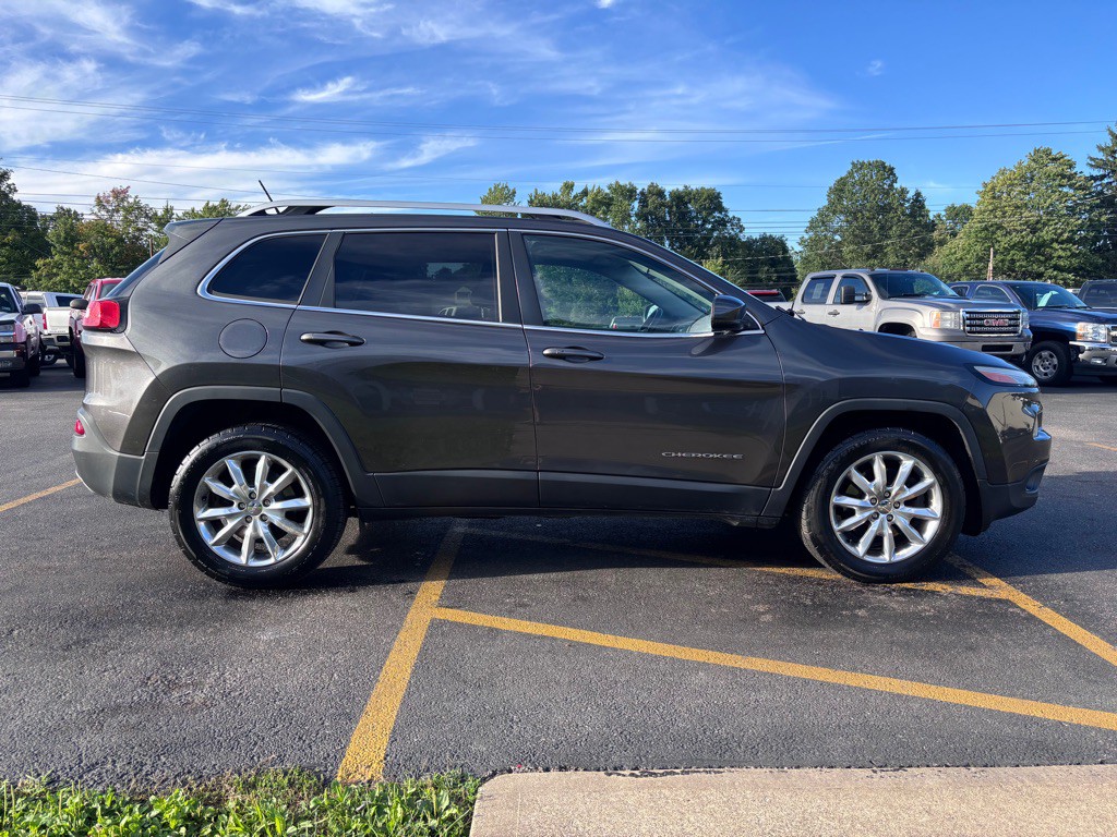 2015 Jeep Cherokee Image 5
