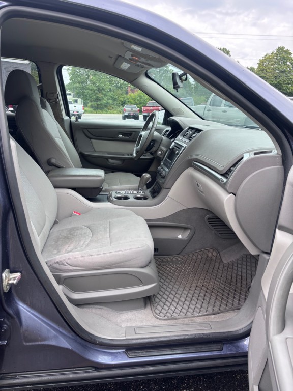 2014 GMC Acadia Image 11