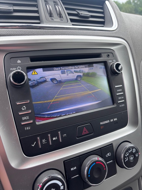 2014 GMC Acadia Image 19