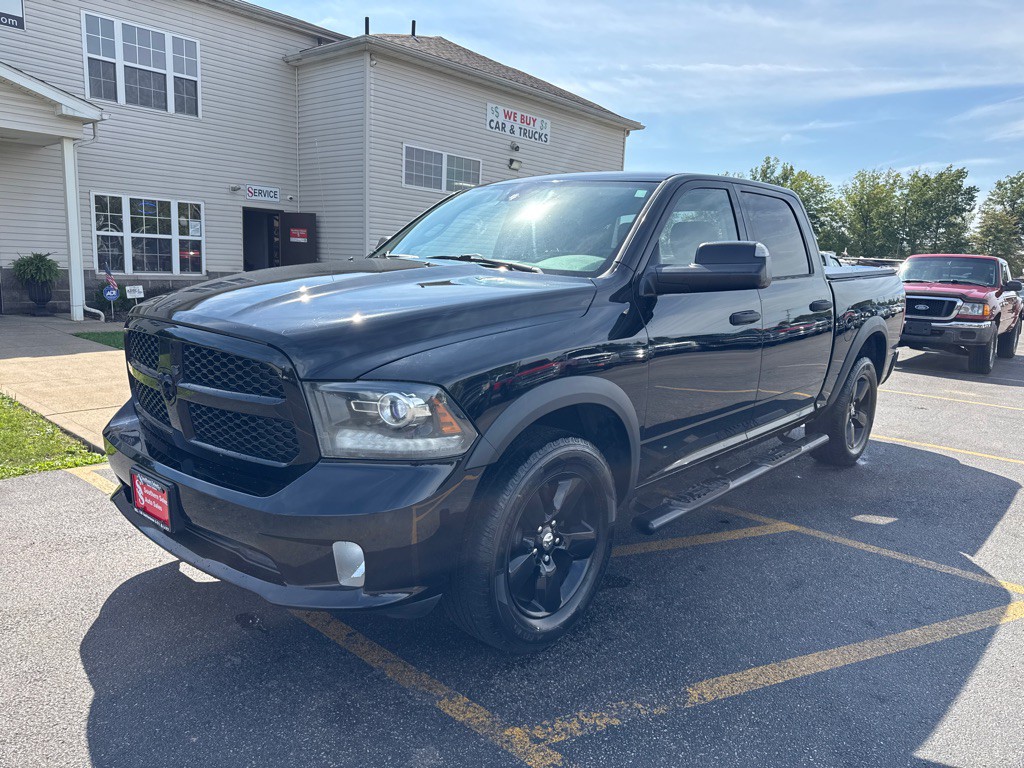 2014 RAM 1500 Image 2