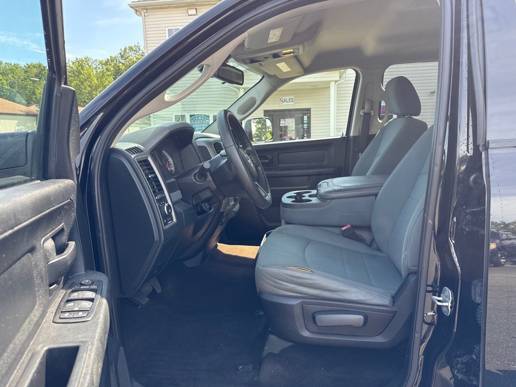 2014 RAM 1500 Image 11