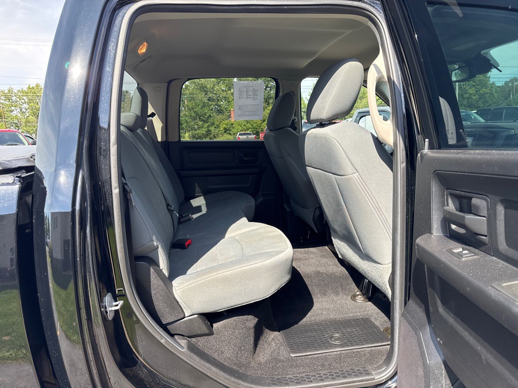 2014 RAM 1500 Image 14