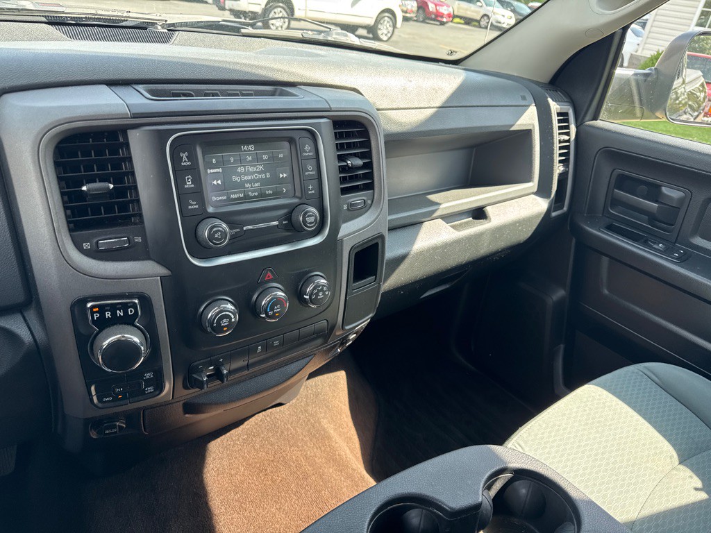 2014 RAM 1500 Image 16