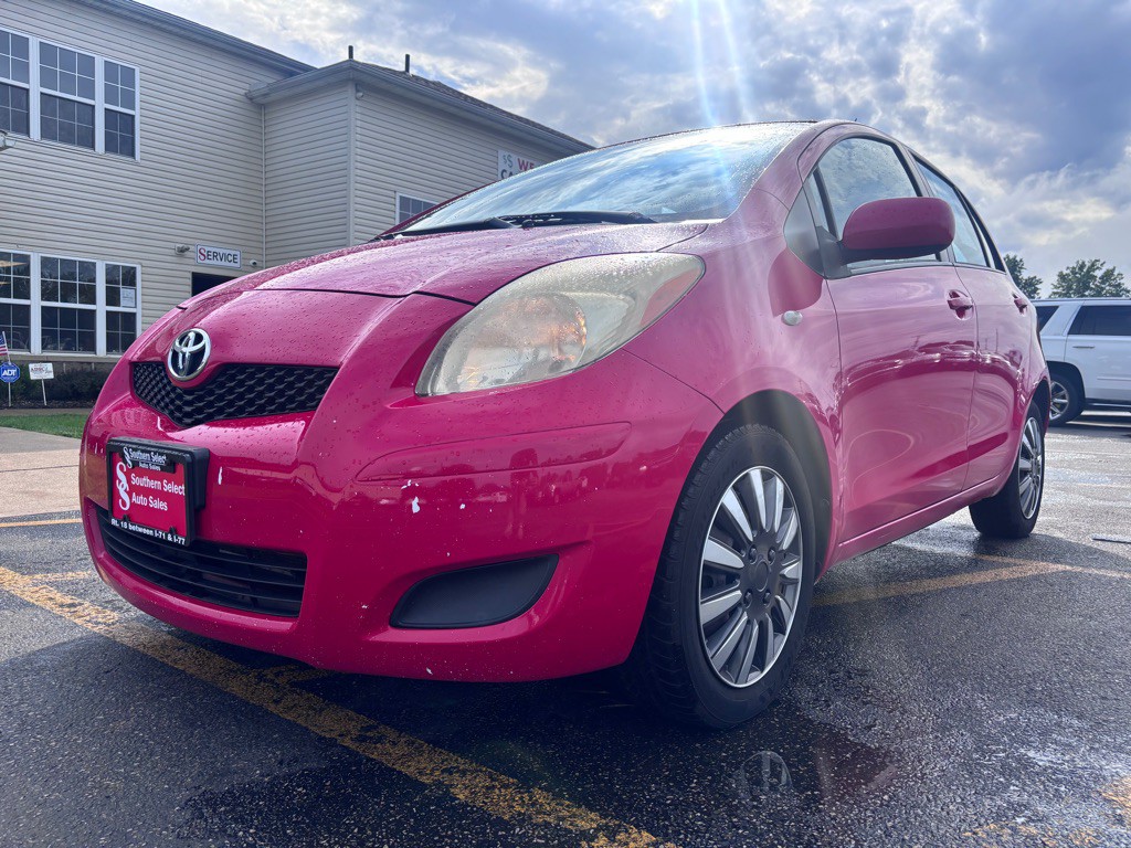 2009 Toyota Yaris Image 2