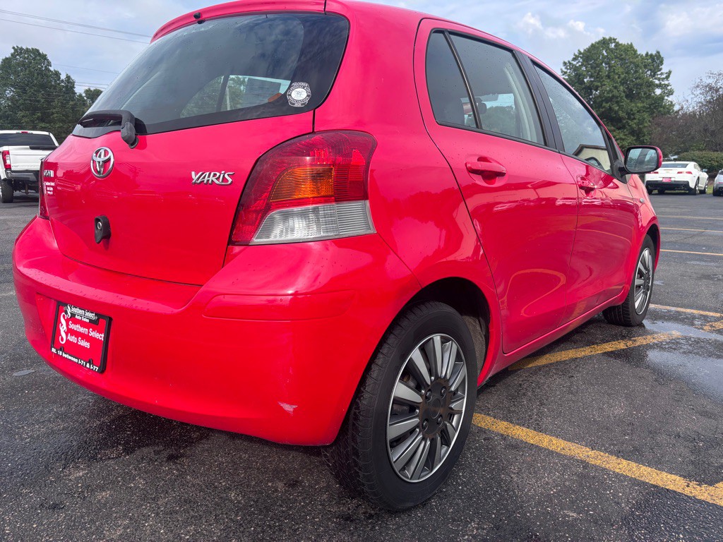 2009 Toyota Yaris Image 6