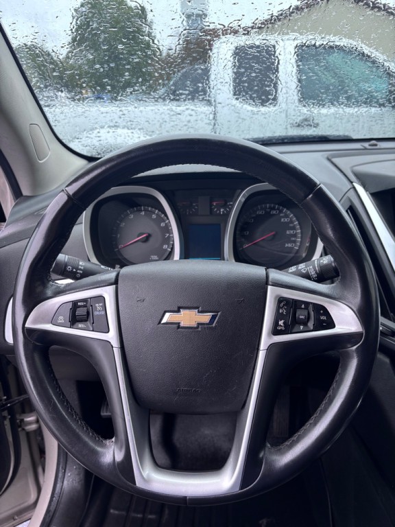 2015 Chevrolet Equinox Image 16