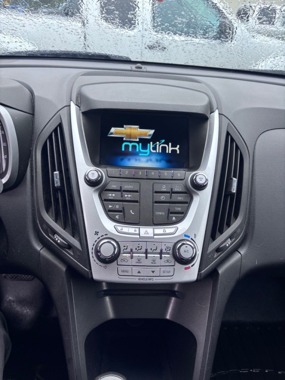 2015 Chevrolet Equinox Image 17