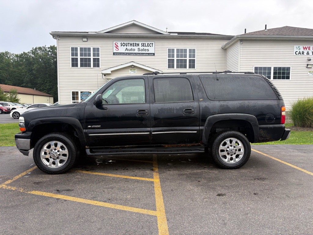 2001 Chevrolet Suburban Image 1