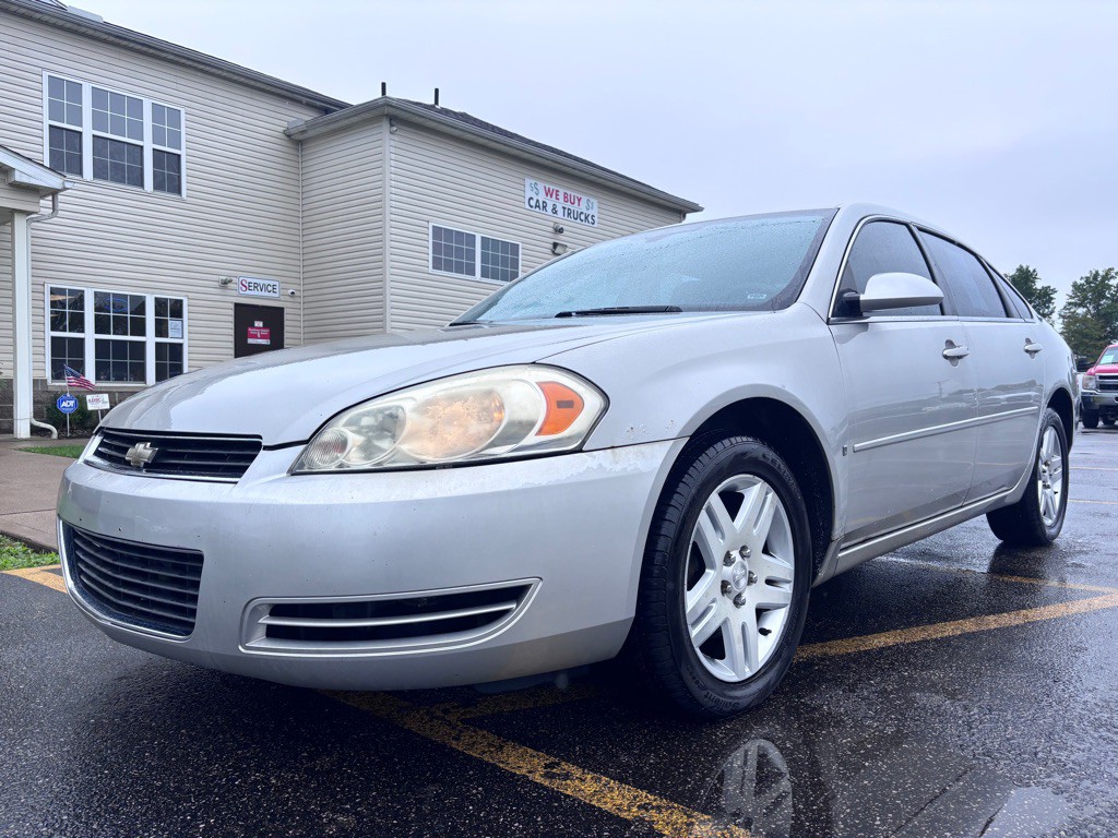 2007 Chevrolet Impala Image 2