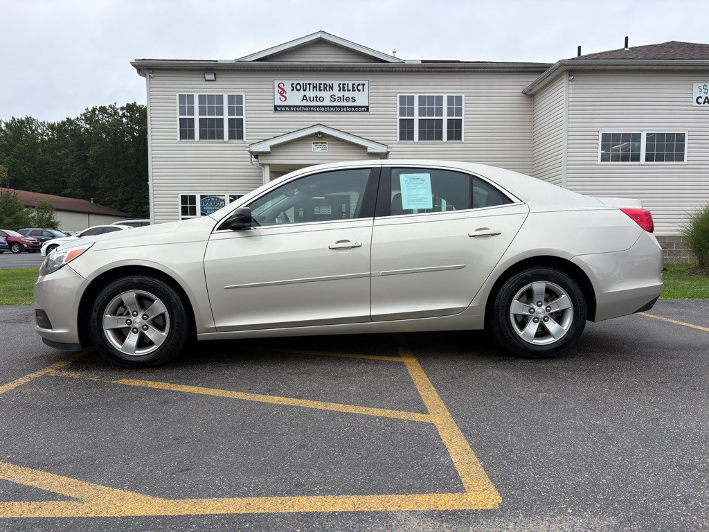 2013 Chevrolet Malibu Image 1