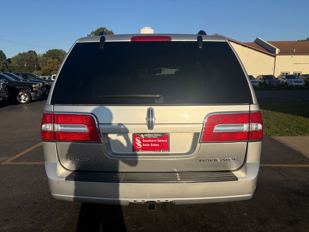 2012 Lincoln Navigator Image 7