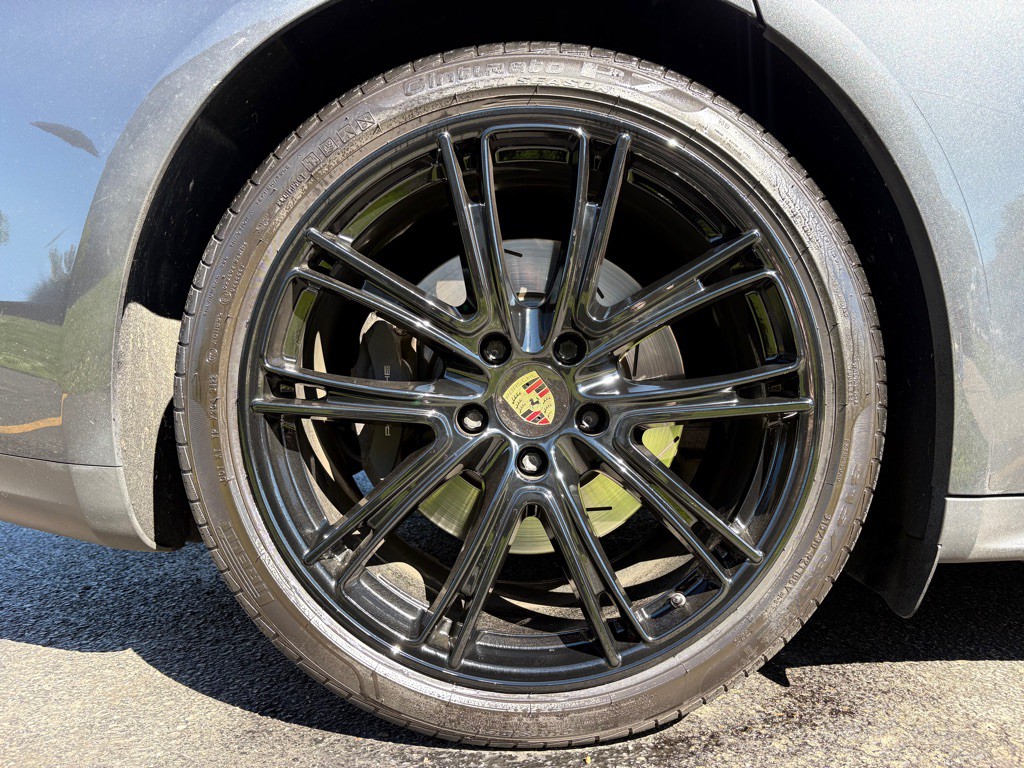 2019 Porsche Panamera Image 15