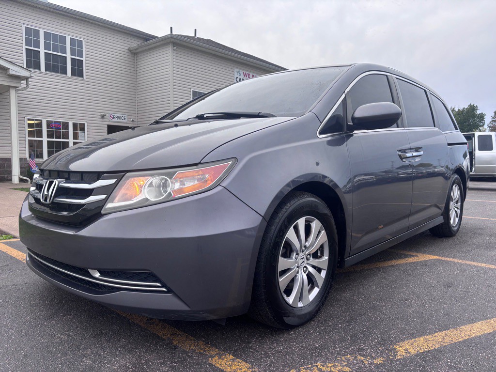 2016 Honda Odyssey Image 2