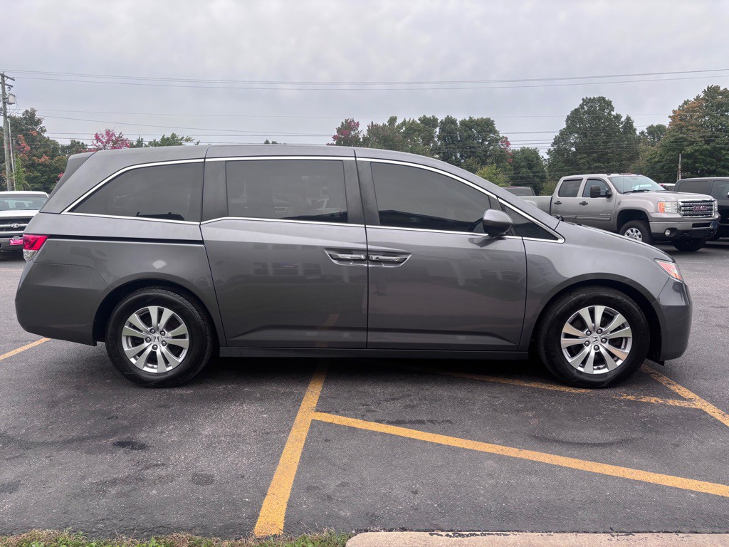 2016 Honda Odyssey Image 5
