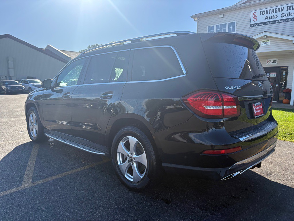 2017 Mercedes-Benz GLS-Class Image 8