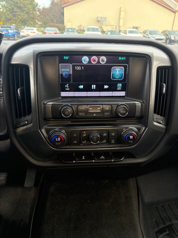 2015 Chevrolet Silverado 1500 Image 15