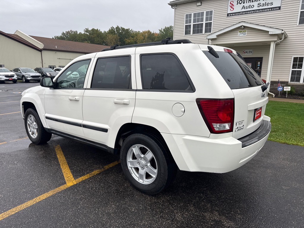 2007 Jeep Grand Cherokee Image 8