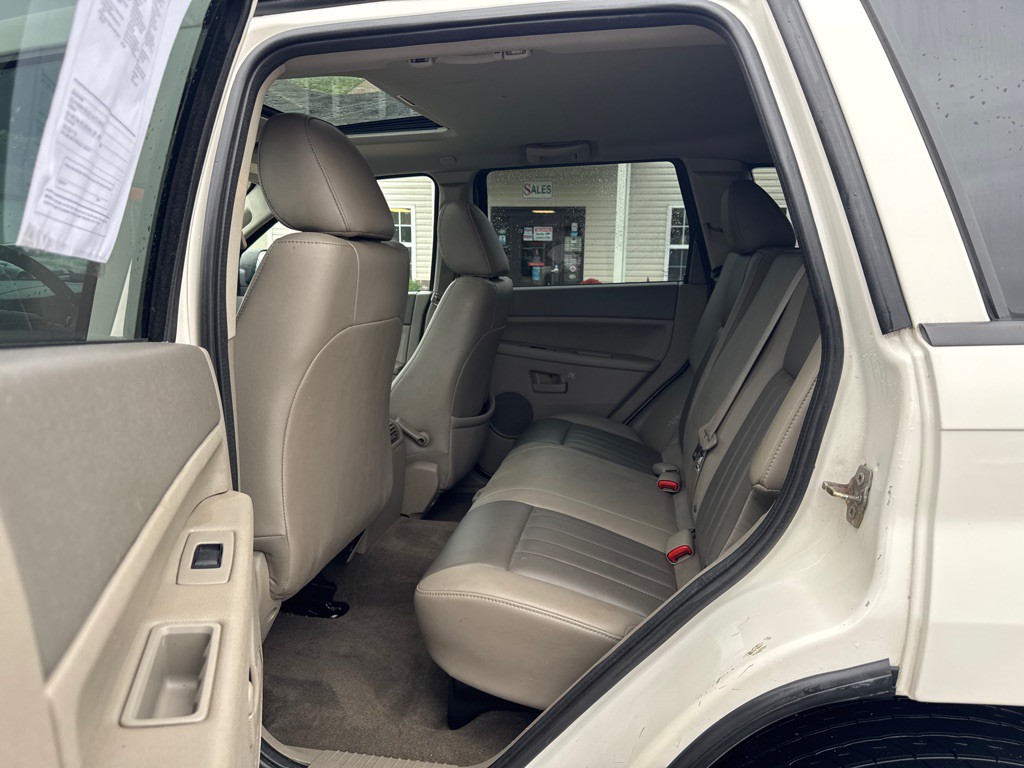 2007 Jeep Grand Cherokee Image 10