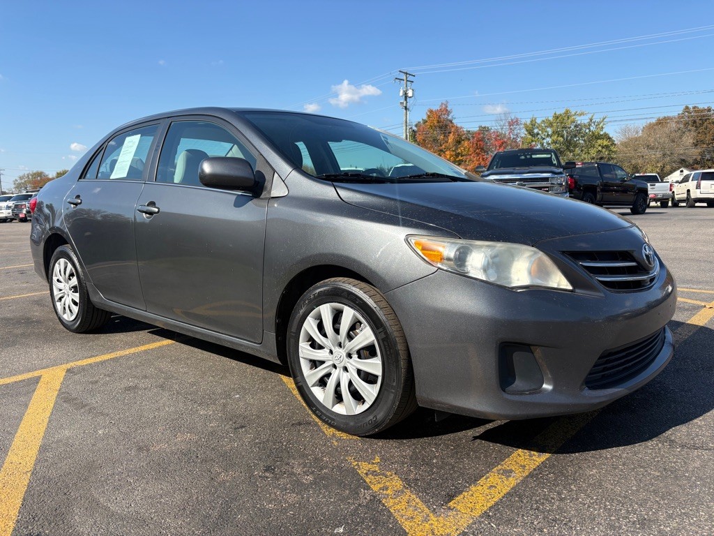 2013 Toyota Corolla Image 4