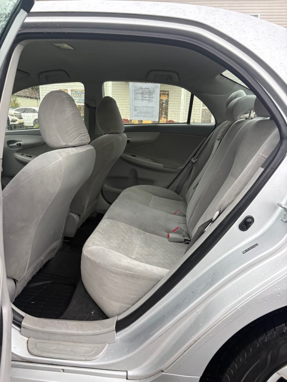 2009 Toyota Corolla Image 10