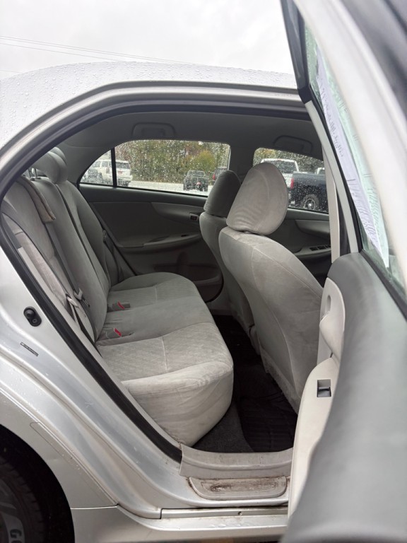 2009 Toyota Corolla Image 12